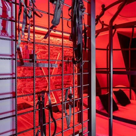 Apartament Secret Bdsm *