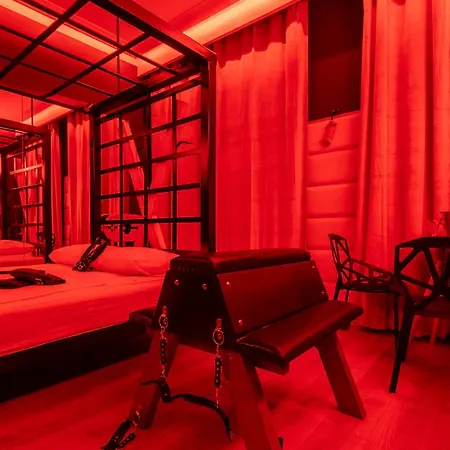 Apartament Secret Bdsm *